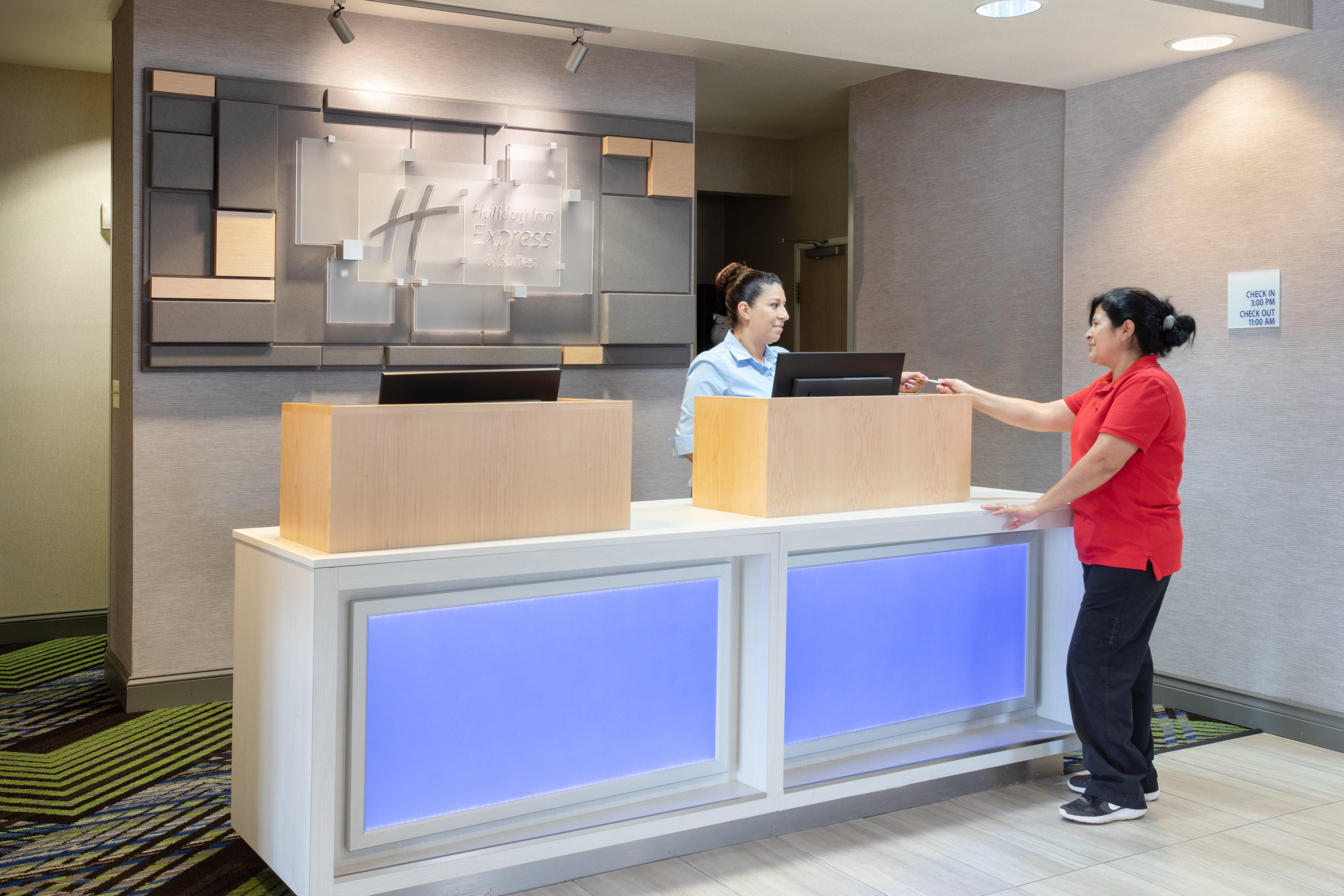 Holiday Inn Express And Suites - Tucumcari, An Ihg Hotel Exterior foto