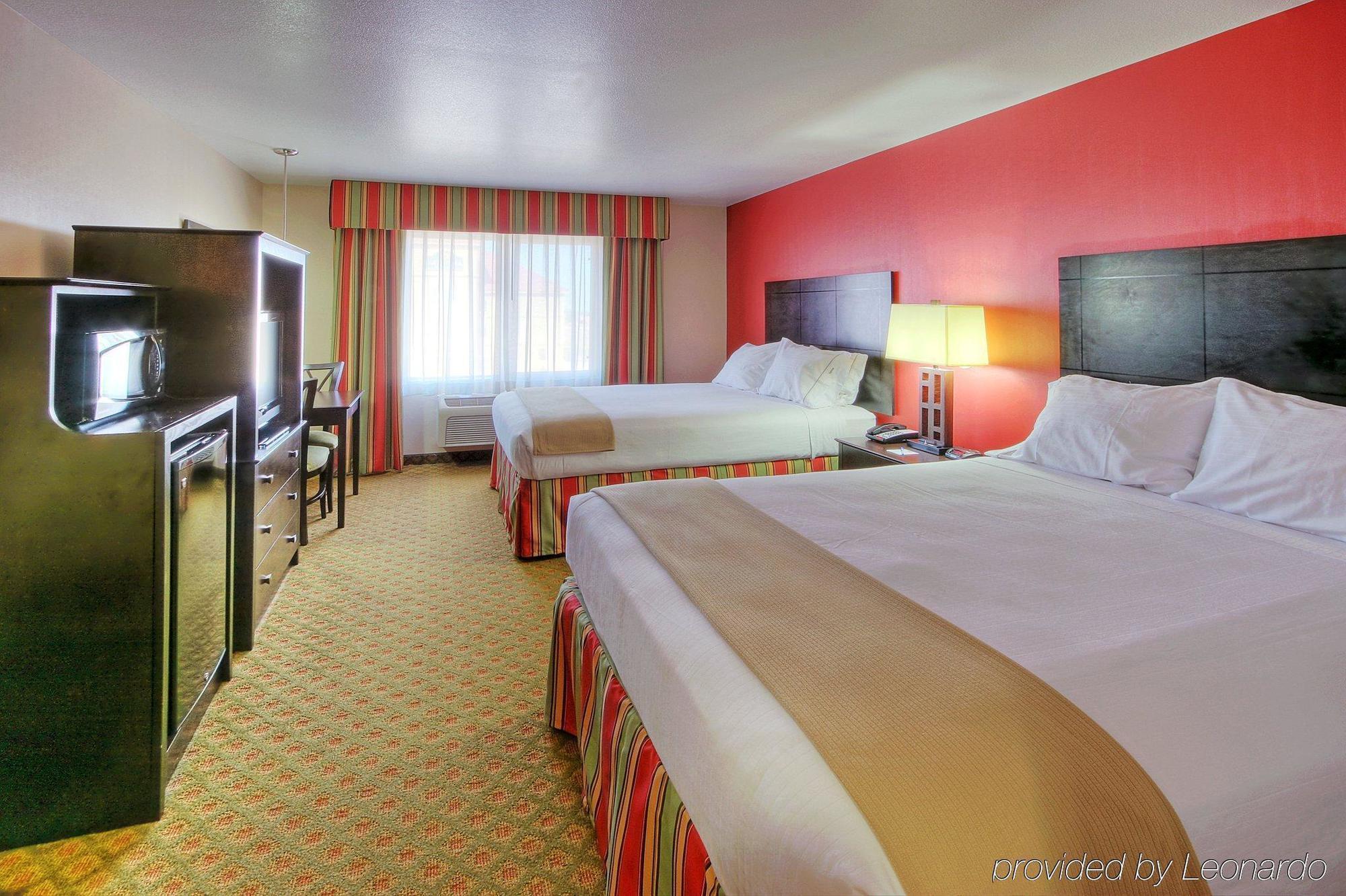 Holiday Inn Express And Suites - Tucumcari, An Ihg Hotel Habitación foto