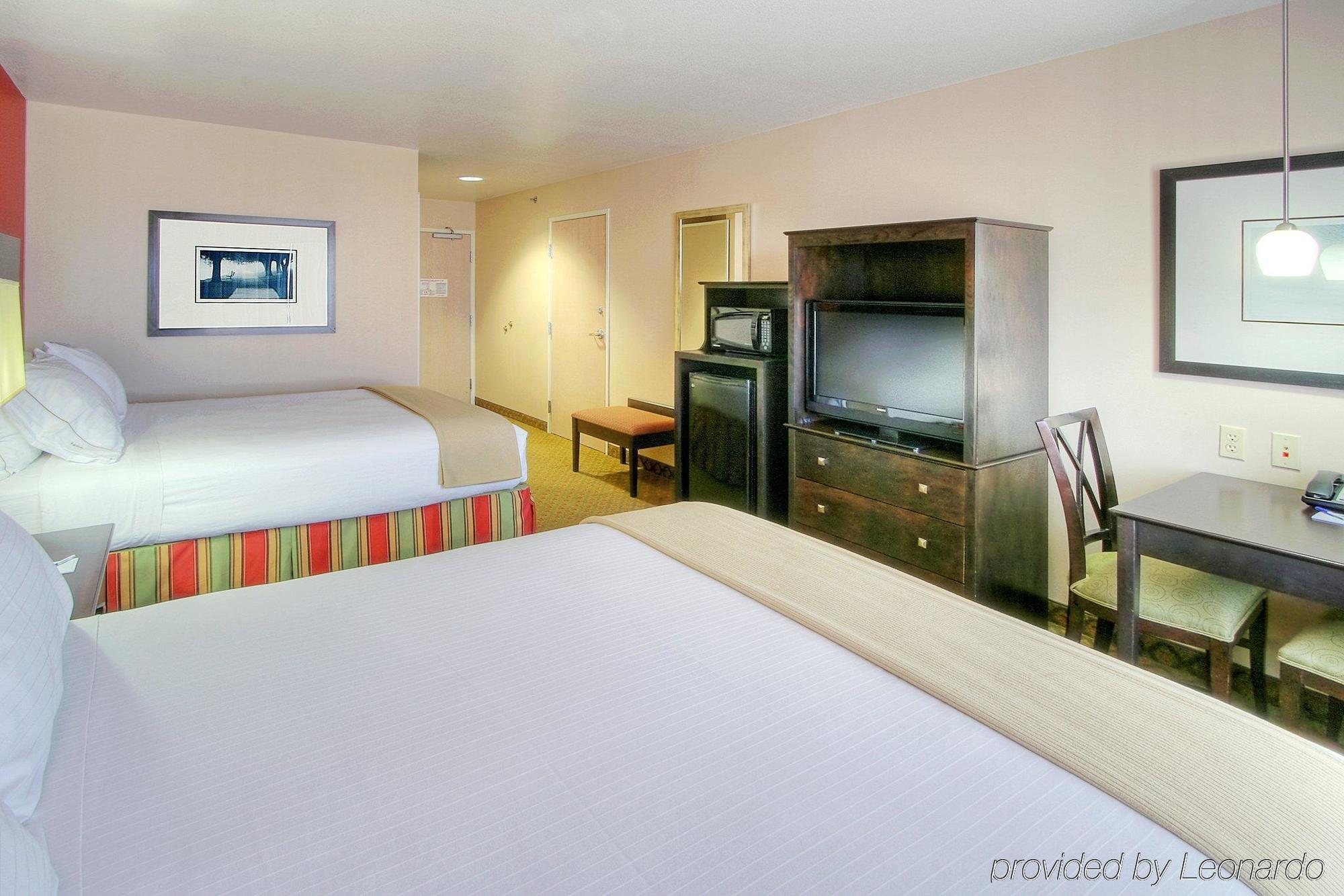 Holiday Inn Express And Suites - Tucumcari, An Ihg Hotel Habitación foto